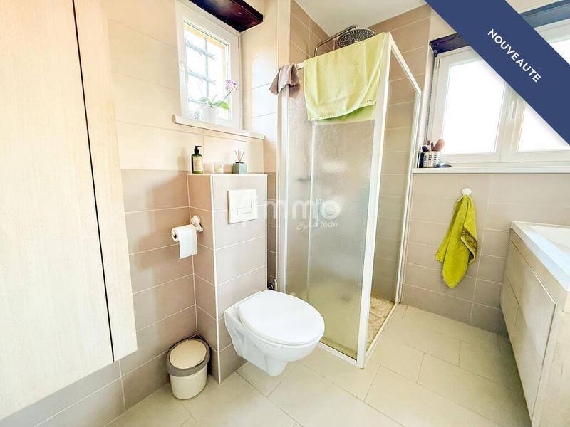 Maison - 175 m² - 8 pièces