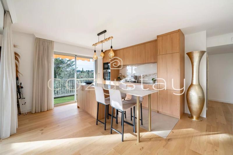 Appartement - 70 m² - 3 pièces