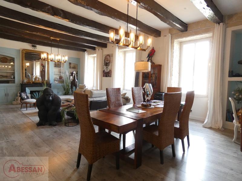 Maison - 497 m² - 19 pièces