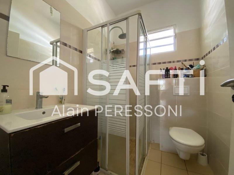 Maison - 280 m² - 7 pièces