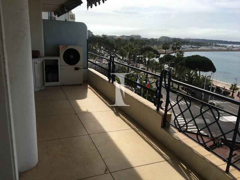 Appartement - 80 m² - 3 pièces