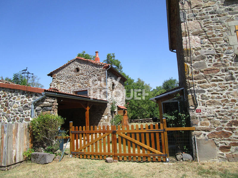 Maison - 104 m² - 6 pièces