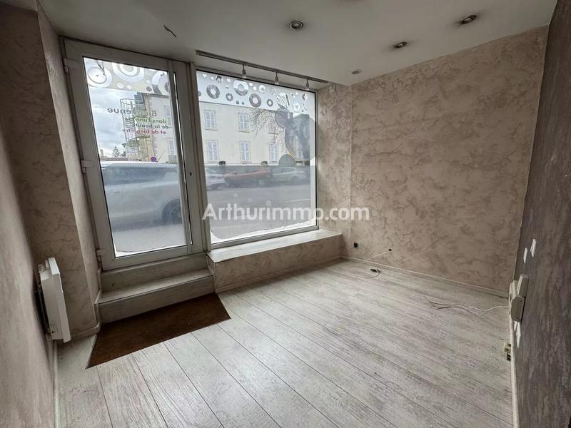 Bureau - 56 m² - 5 pièces