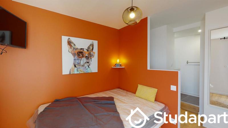 Chambre - 12 m² - 1 pièce