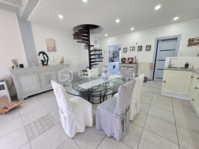 Maison de ville - 133 m² - 5 pièces