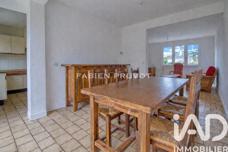 Maison - 90 m² - 5 pièces