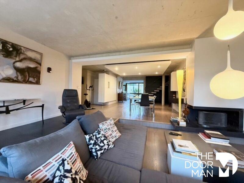 Maison d'architecte - 212 m² - 6 pièces