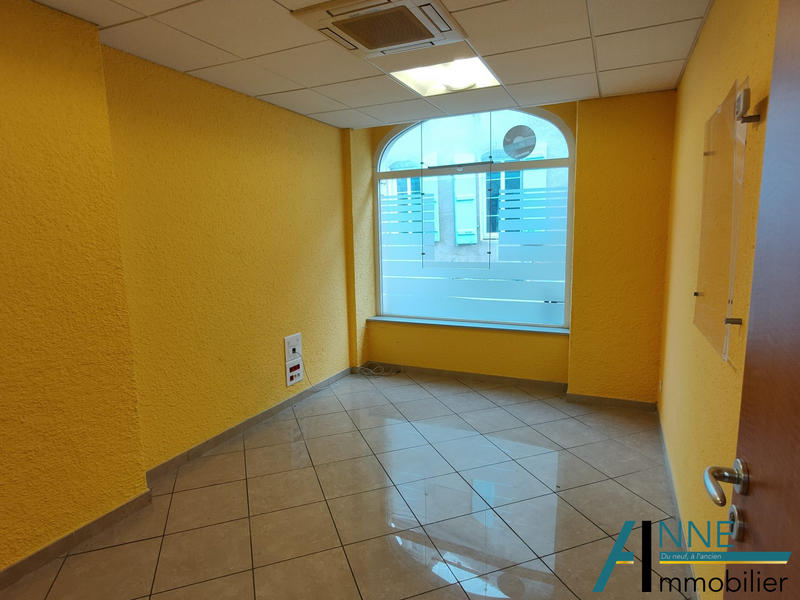 Local commercial - 115 m²