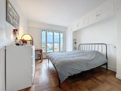 Appartement - 80 m² - 3 pièces