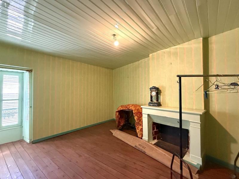 Maison - 287 m² - 12 pièces