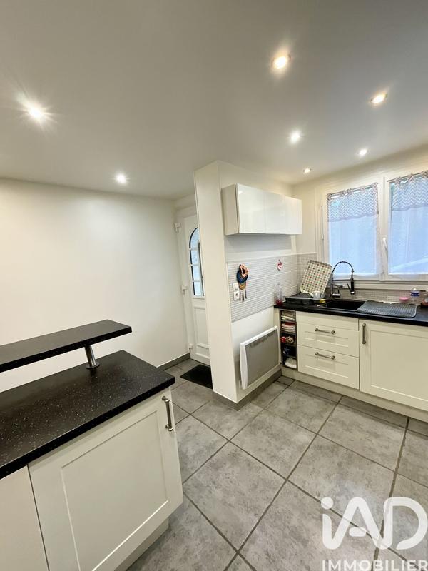 Maison - 98 m² - 6 pièces