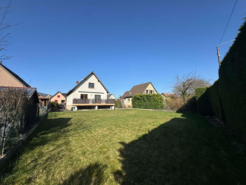 Maison - 137 m² - 5 pièces