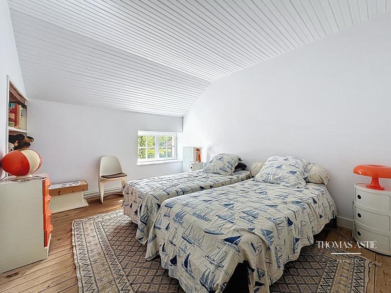 Maison ancienne - 268 m² - 9 pièces