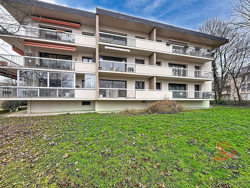 Appartement - 83 m² - 3 pièces