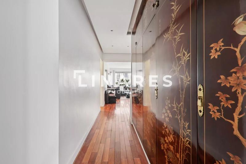 Appartement - 97 m² - 3 pièces