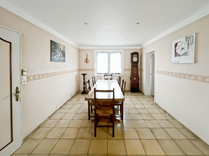 Maison - 121 m² - 5 pièces