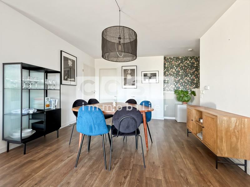 Appartement - 81 m² - 4 pièces