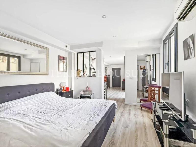 Immeuble - 183 m² - 10 pièces