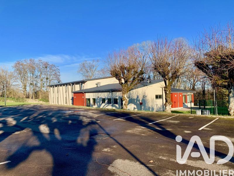 Immeuble - 937 m²