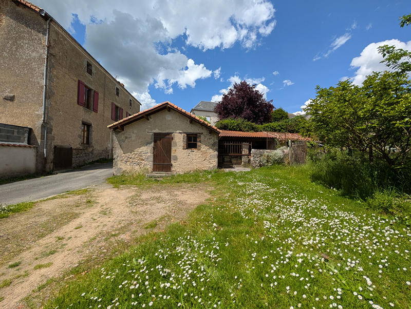 Maison - 260 m² - 7 pièces