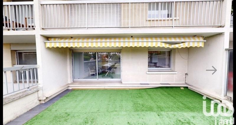 Local commercial - 115 m²