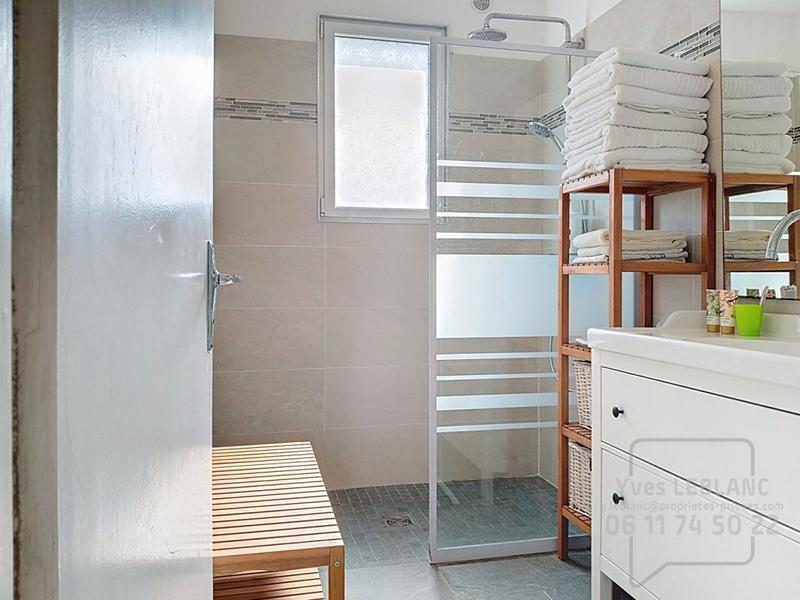 Maison - 115 m² - 9 pièces