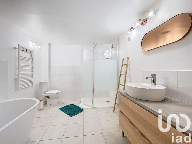 Maison de ville - 215 m² - 8 pièces