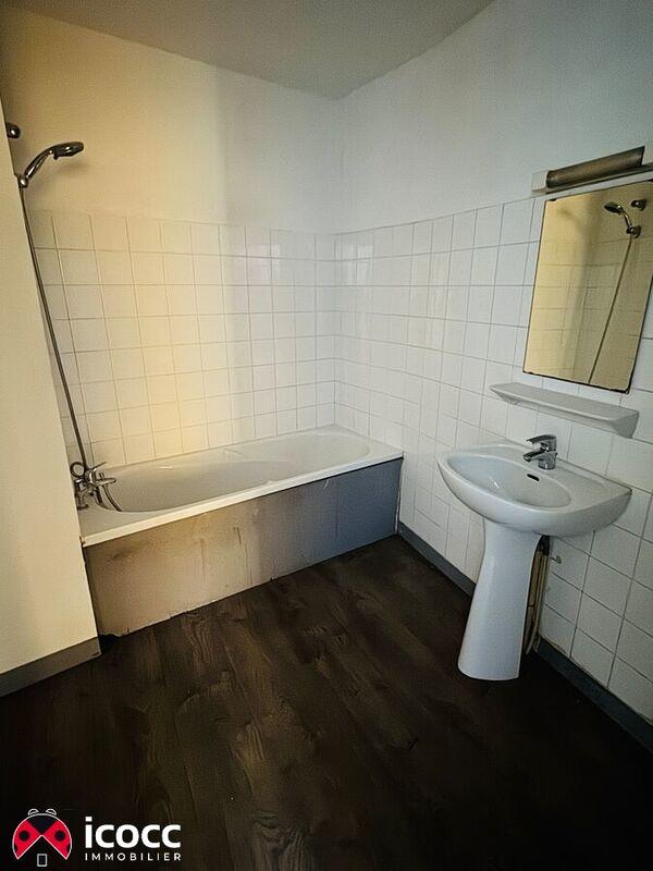 Maison en pierre - 96 m² - 4 pièces