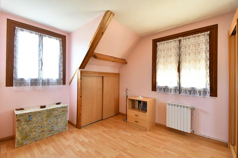 Maison - 142 m² - 5 pièces
