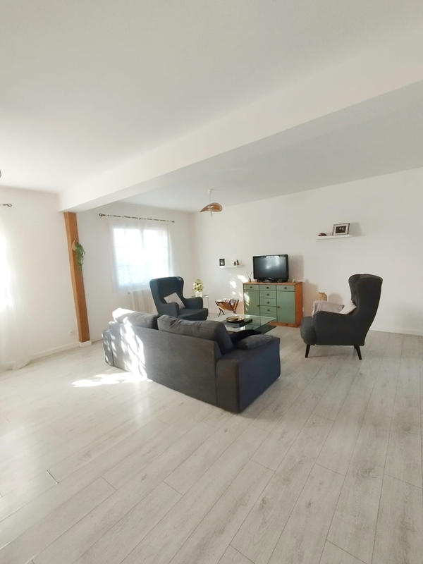Maison - 172 m² - 7 pièces