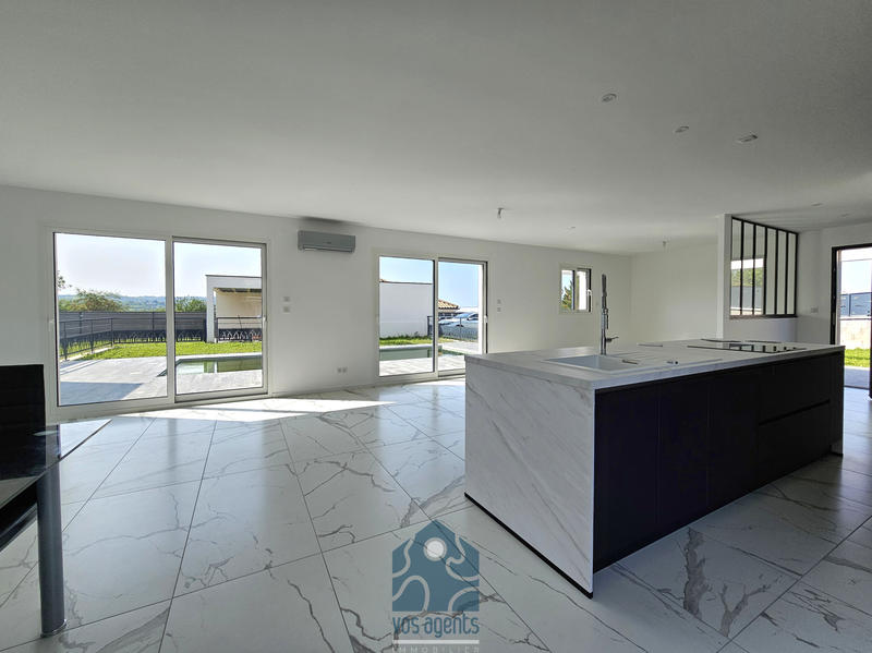 Villa - 133 m² - 4 pièces
