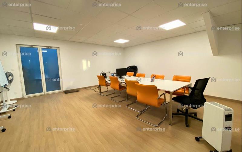 Local d'activité / Entrepôt - 360 m²