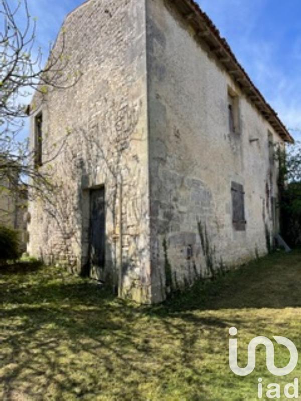 Maison de village - 110 m² - 1 pièce