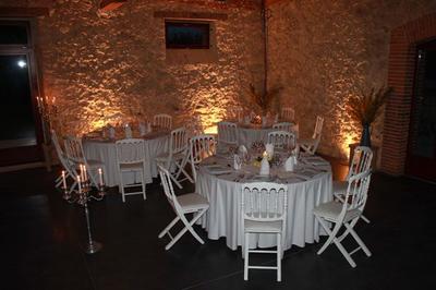 Maison - 1 500 m² - 40 pièces