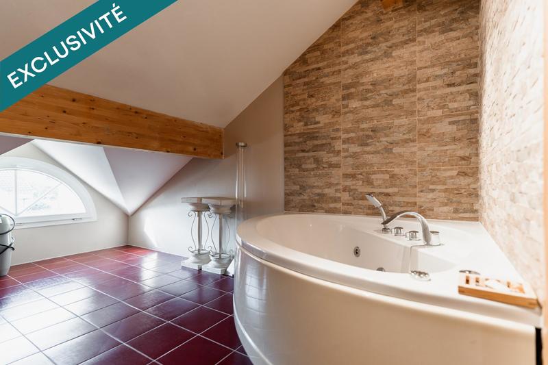 Maison - 145 m² - 7 pièces