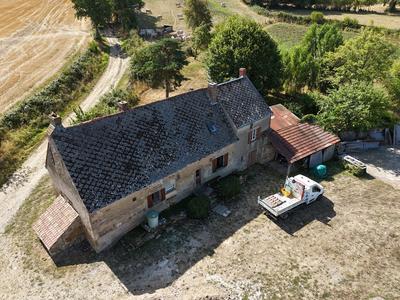 Maison - 95 m² - 6 pièces