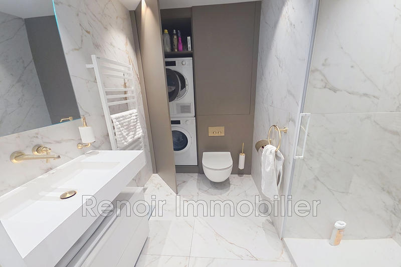 Appartement - 90 m² - 3 pièces