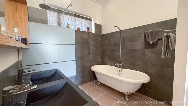 Maison de village - 159 m² - 4 pièces