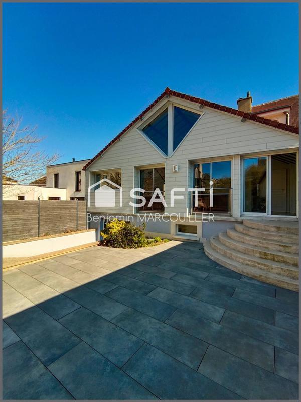 Maison - 142 m² - 5 pièces