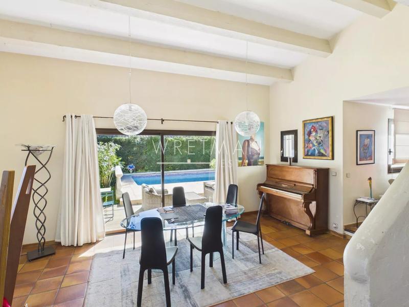 Maison - 130 m² - 5 pièces