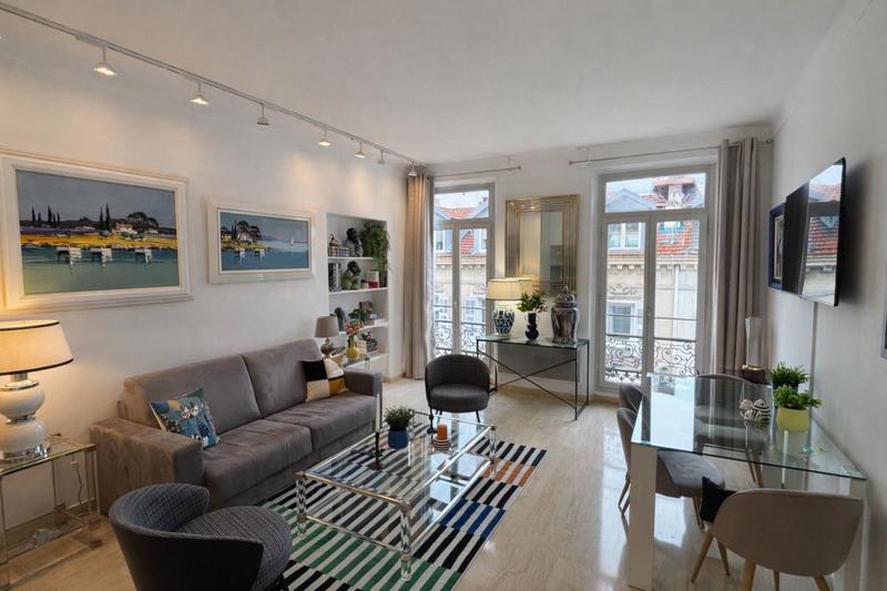 Appartement - 65 m² - 3 pièces