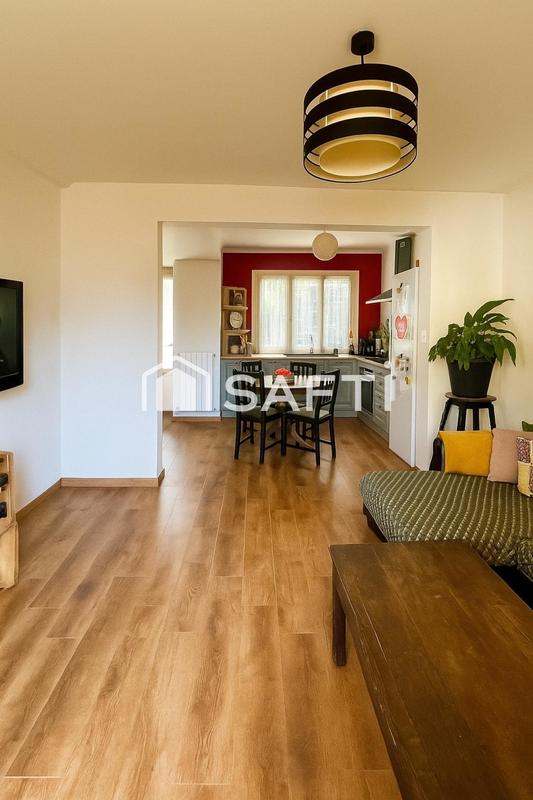 Maison de ville - 93 m² - 4 pièces