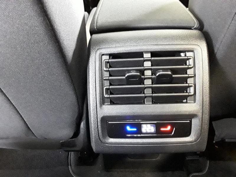 Volkswagen Golf VIII 2.0 Tdi 150 Cv Style Dsg7