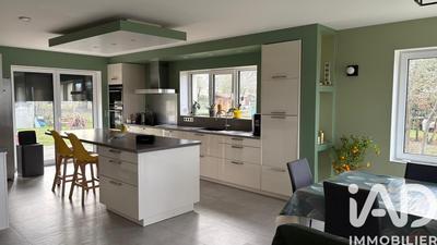 Maison - 531 m² - 14 pièces