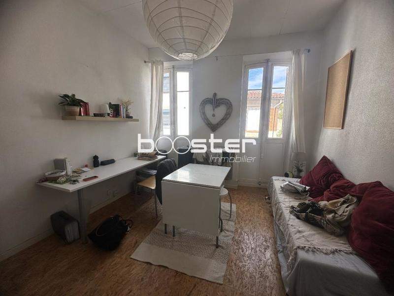 Appartement ancien - 21 m² - 1 pièce