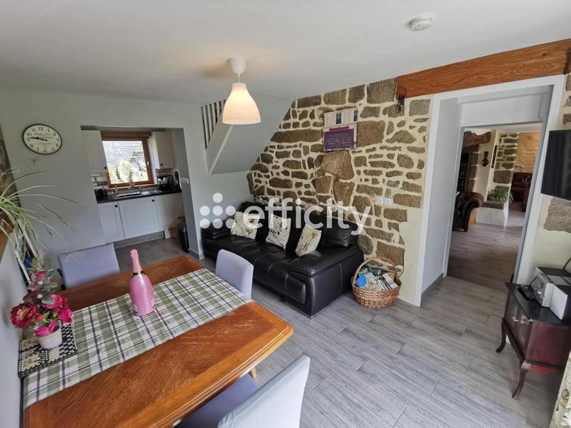 Maison en pierre - 175 m² - 8 pièces