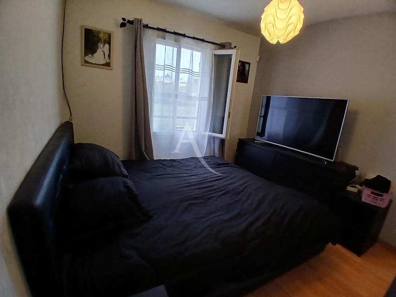 Maison - 198 m² - 6 pièces