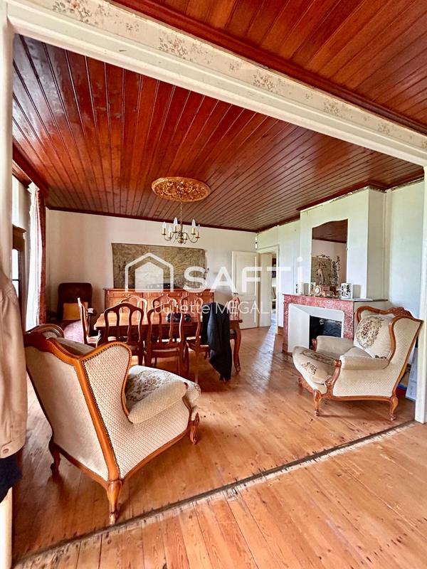 Maison - 140 m² - 5 pièces