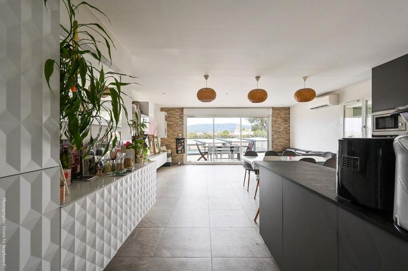 Maison - 120 m² - 4 pièces