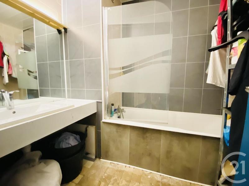 Appartement - 76 m² - 4 pièces